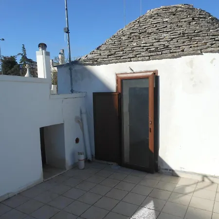 Agape Fra I Trulli Dimora Orchidea Bed and Breakfast Αλμπερομπέλο